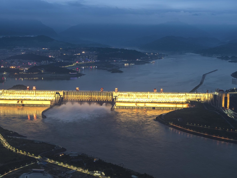 长江三峡水流枢纽工程夜景