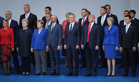 参加北约峰会的各成员国领导人
