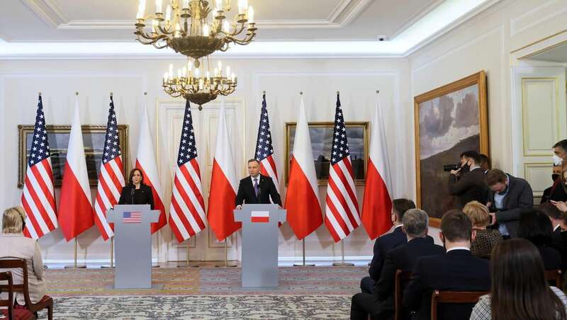 杜达还请求美国对波兰就乌克兰难民危机提供任何形式的支援