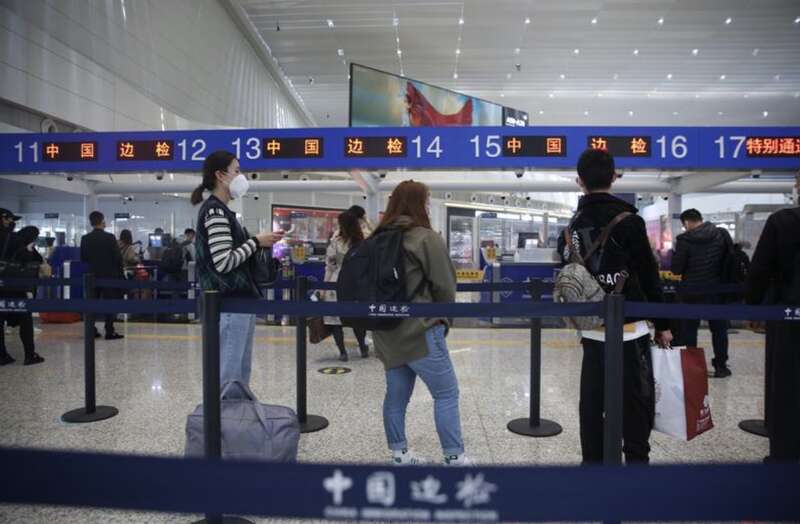 12月9日广州白云机场口岸国际客流回升明显
