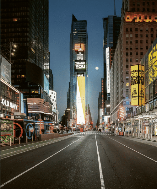 纽约2020年4月“封城”18天，街上人去楼空，震撼全美