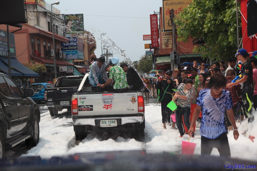 2014_ChiangMai_Songkran_清迈宋干节