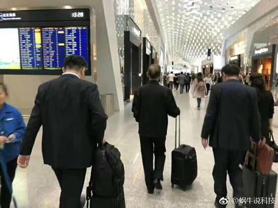 董事长殷一民、总裁赵先明以及创始人侯为贵