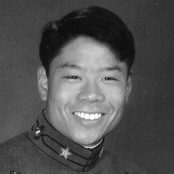 华裔John Tien曾是西点军校首位亚裔旅长