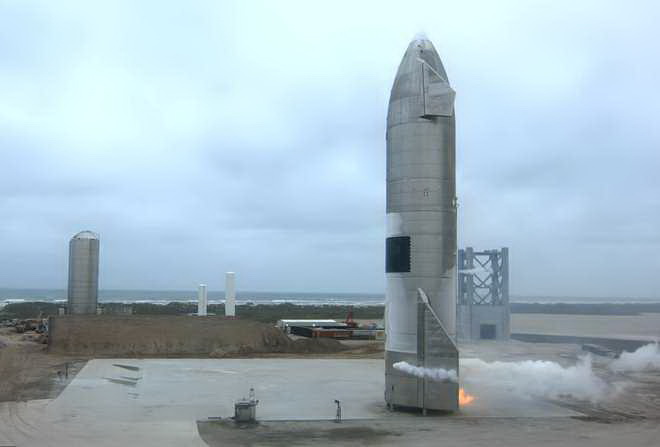 连炸几次后SpaceX星际飞船原型SN15成功着陆