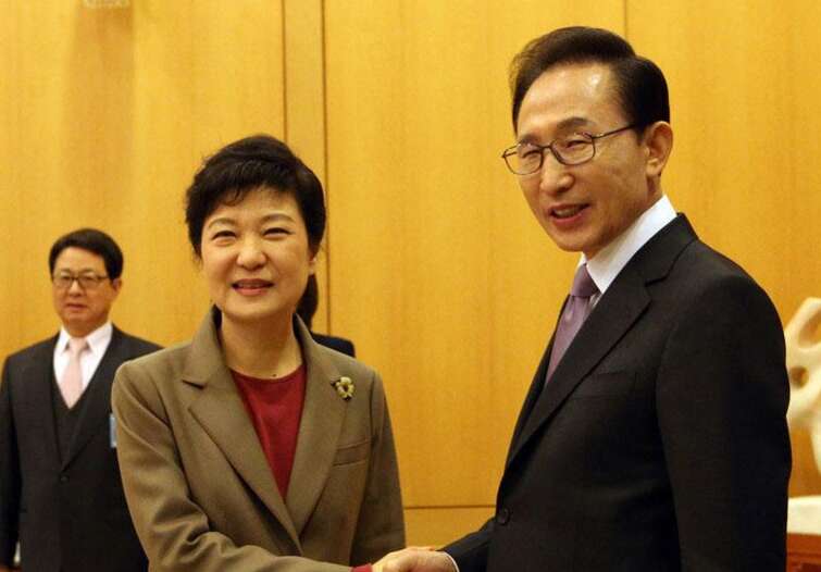 韩国前总统朴槿惠和李明博