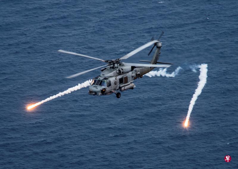 台湾军方原定采购12架美制MH-60R反潜直升机