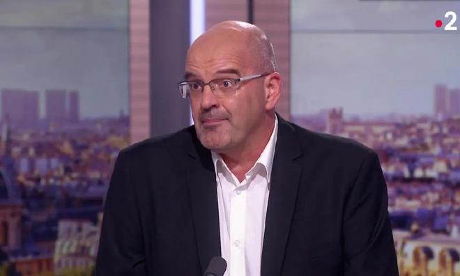 法国医学记者、全科医生Damien Mascret在France2节目上