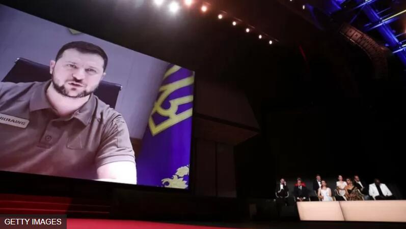 泽连斯基在法国戛纳电影节上发表视频讲话