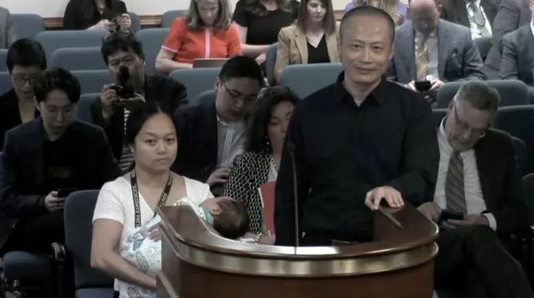参加南卡参议院投票的华人