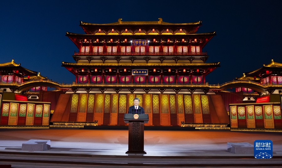 习近平和彭丽媛为出席中国－中亚峰会的中亚国家元首夫妇举行欢迎仪式和欢迎宴会 ...
