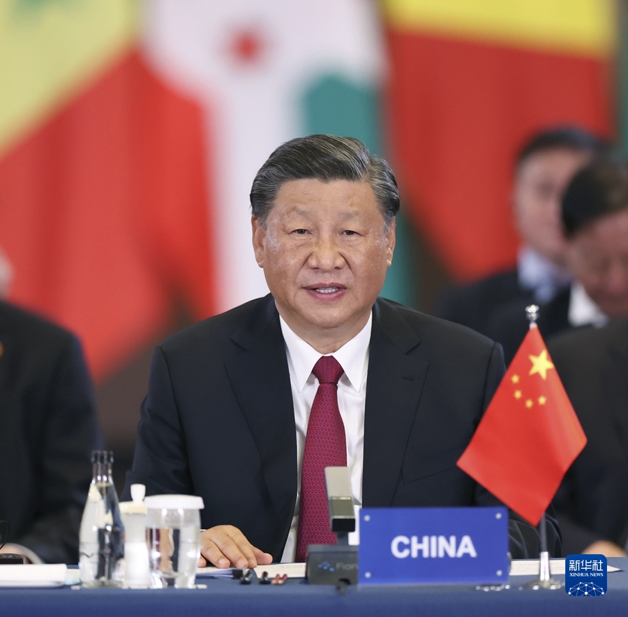 国家主席习近平和南非总统拉马福萨在约翰内斯堡共同主持中非领导人对话会 ...