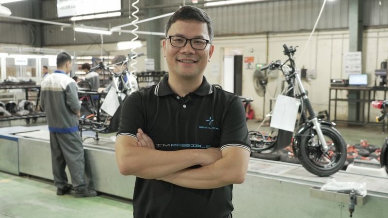 越南两轮电动车制造商Selex Motors的联合创始人兼首席执行官阮友福