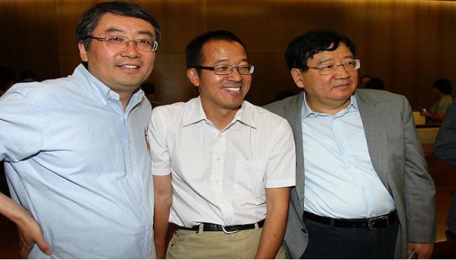 新东方的三个合伙人（从左至右）俞敏洪、徐小平、王强