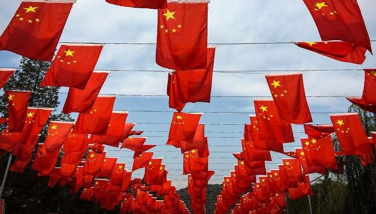 中国经济，光明前行