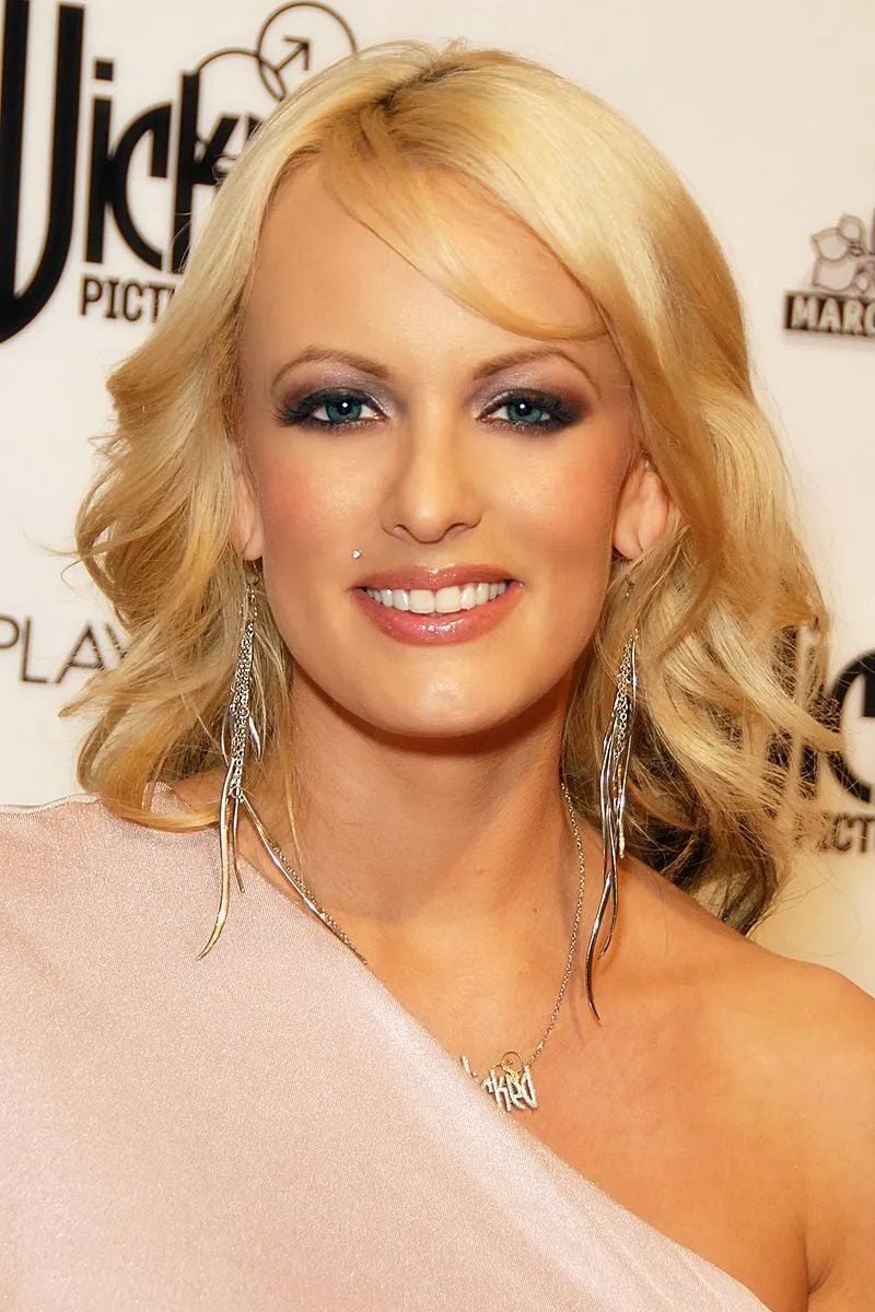 女色情演员Stormy Daniels